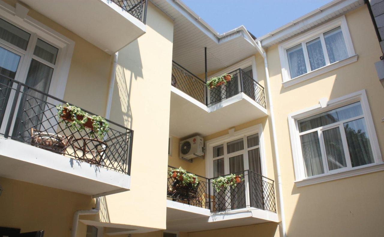 Club City House Klumba Lägenhet Odessa Exteriör bild