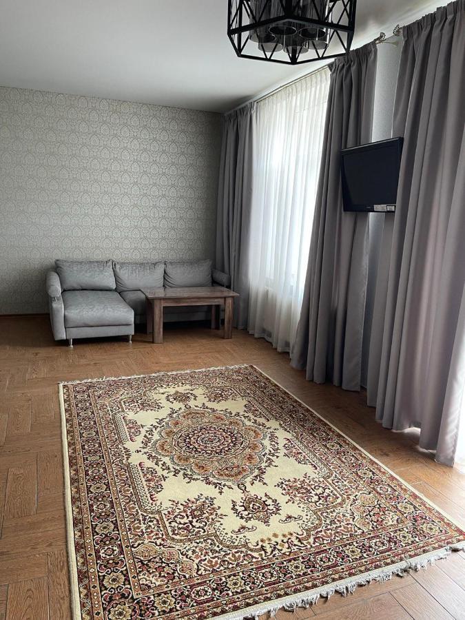 Club City House Klumba Lägenhet Odessa Exteriör bild